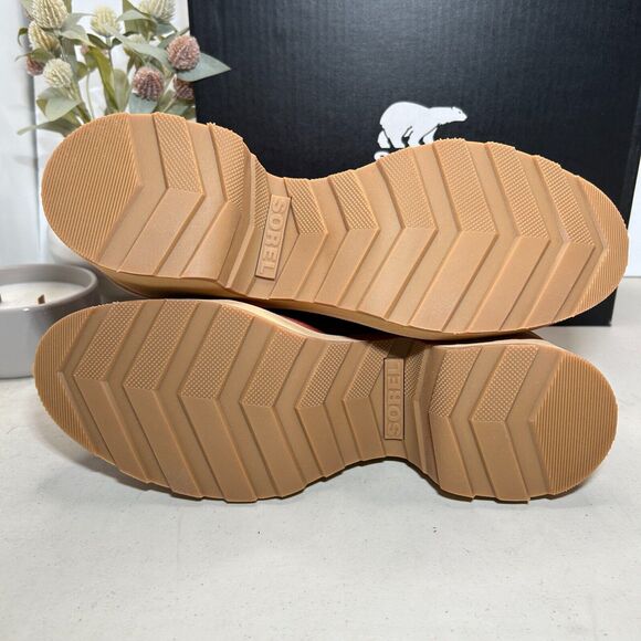 Sorel Hi-Line Heel Lace Boots Warp Red, Tawny Buff NL4875-849 Women 11 NWB - Picture 7 of 11